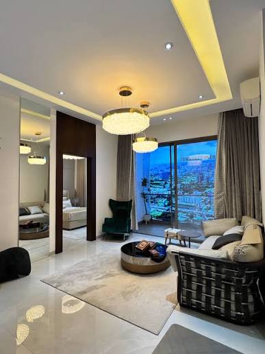 Prestige Wadala apartments with panoramic window views overlooking the sea and Mumbai skyline