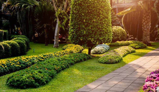 Landscaped Garden – Landscaped garden at Crystal Ayuddha Eved Tardeo